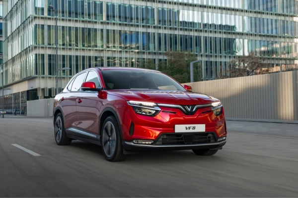 Top 5 Lý Do Nên Mua Xe VF 8 Trong Năm 2025